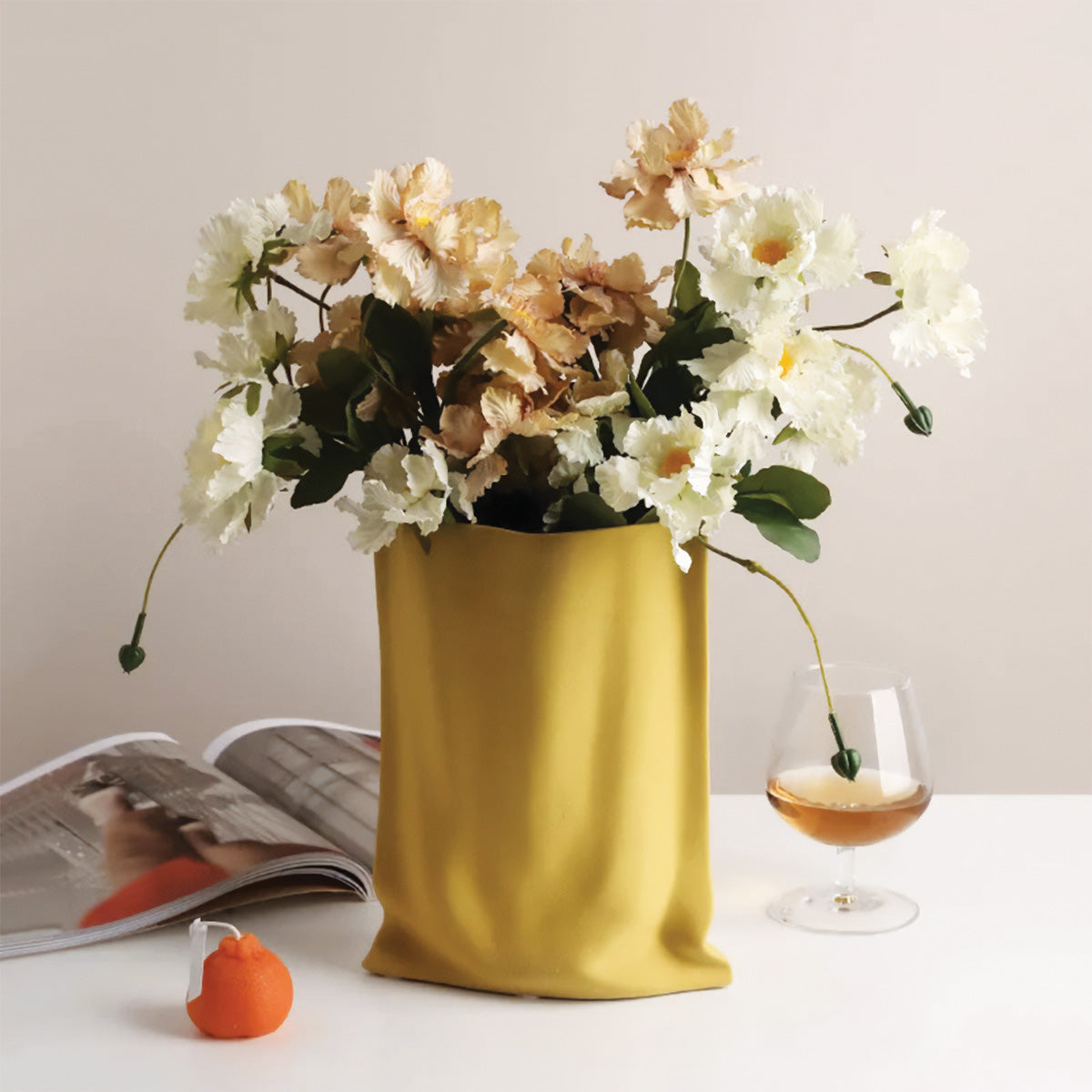 Elegant Pleated Flower Vase | Perfect Contemporary Decor for All Your Rooms