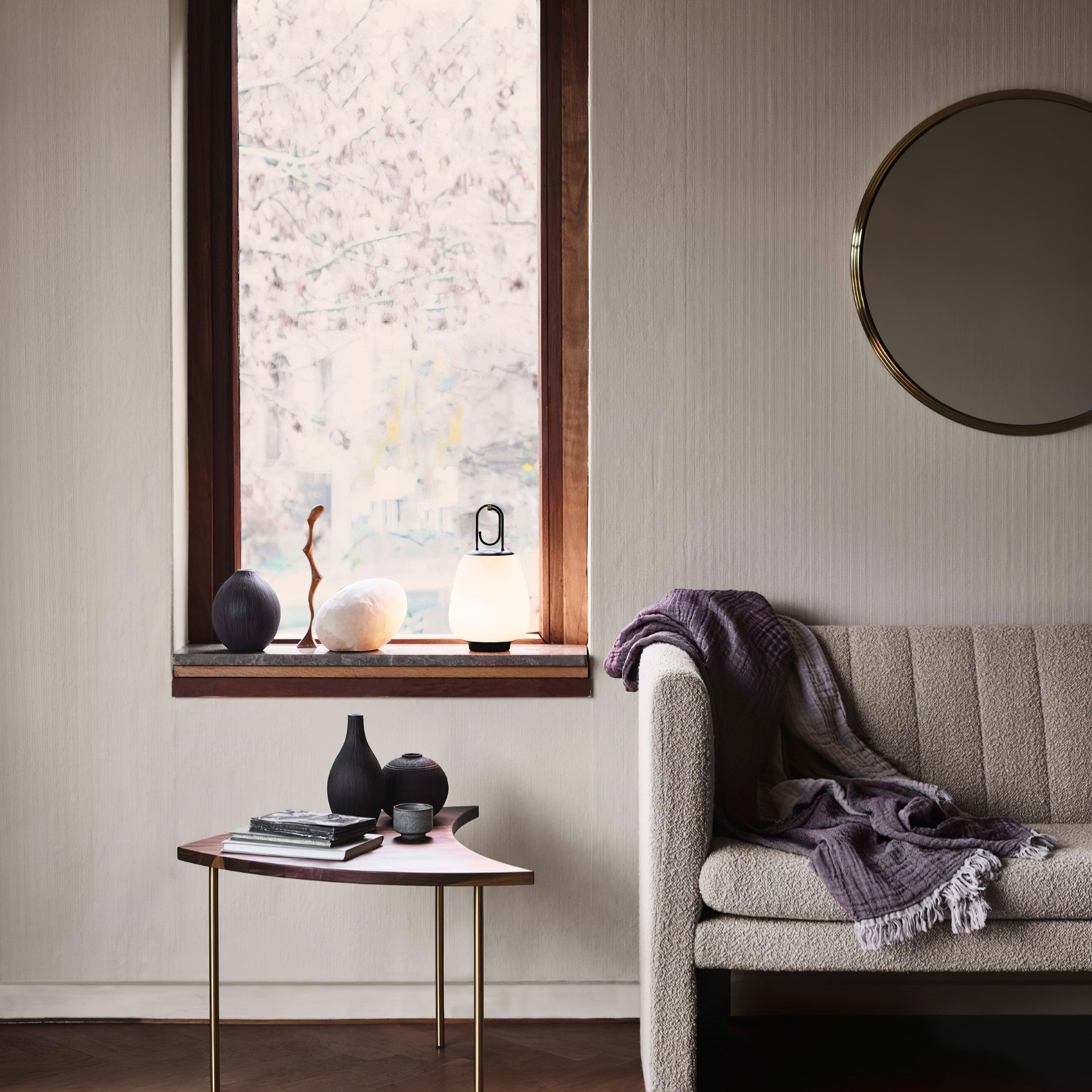 Portable LED Table Lamp with Built-in Battery for Versatile Lighting