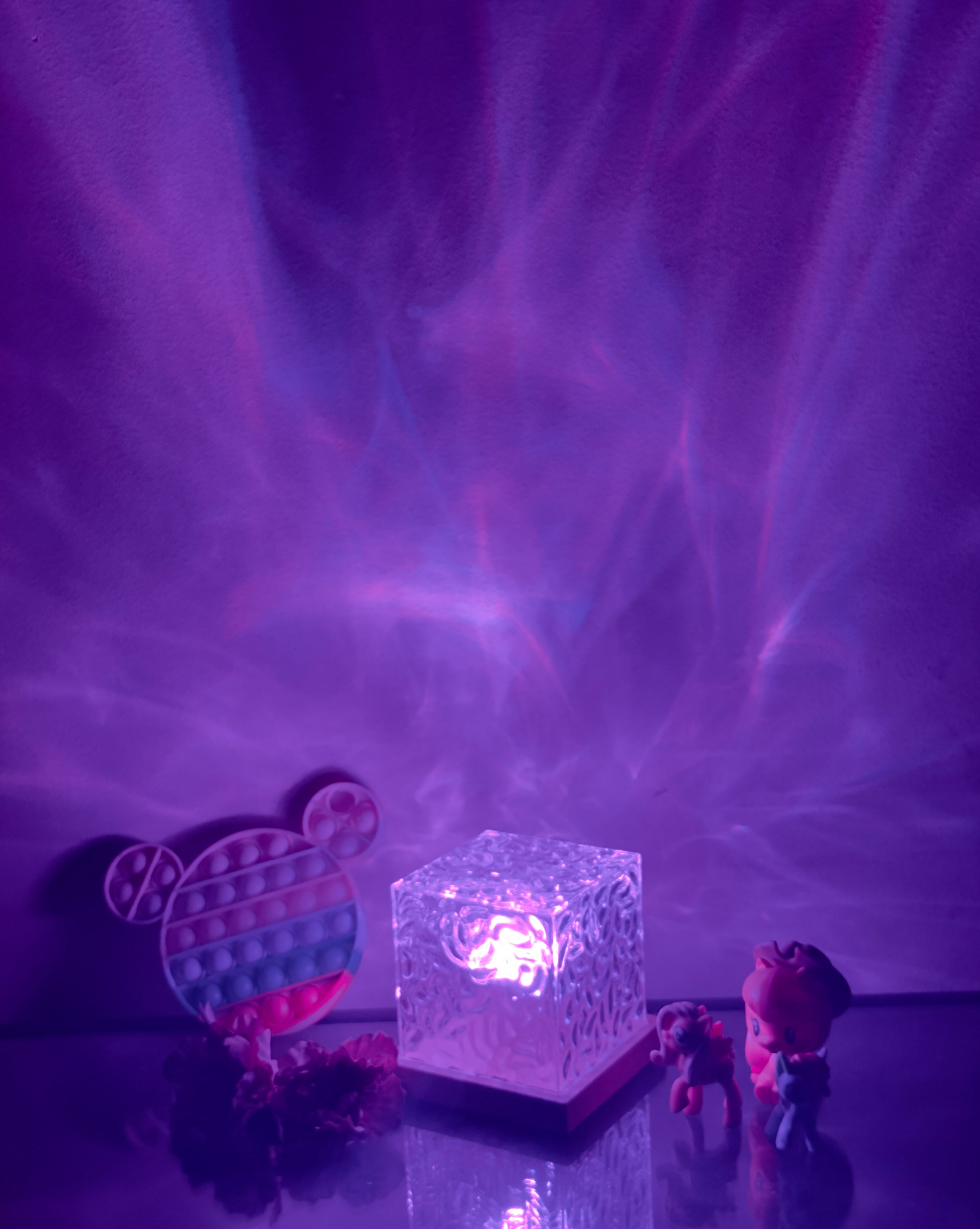 QrisMora Elegant and Stylish Floor Lamp for Your Interior