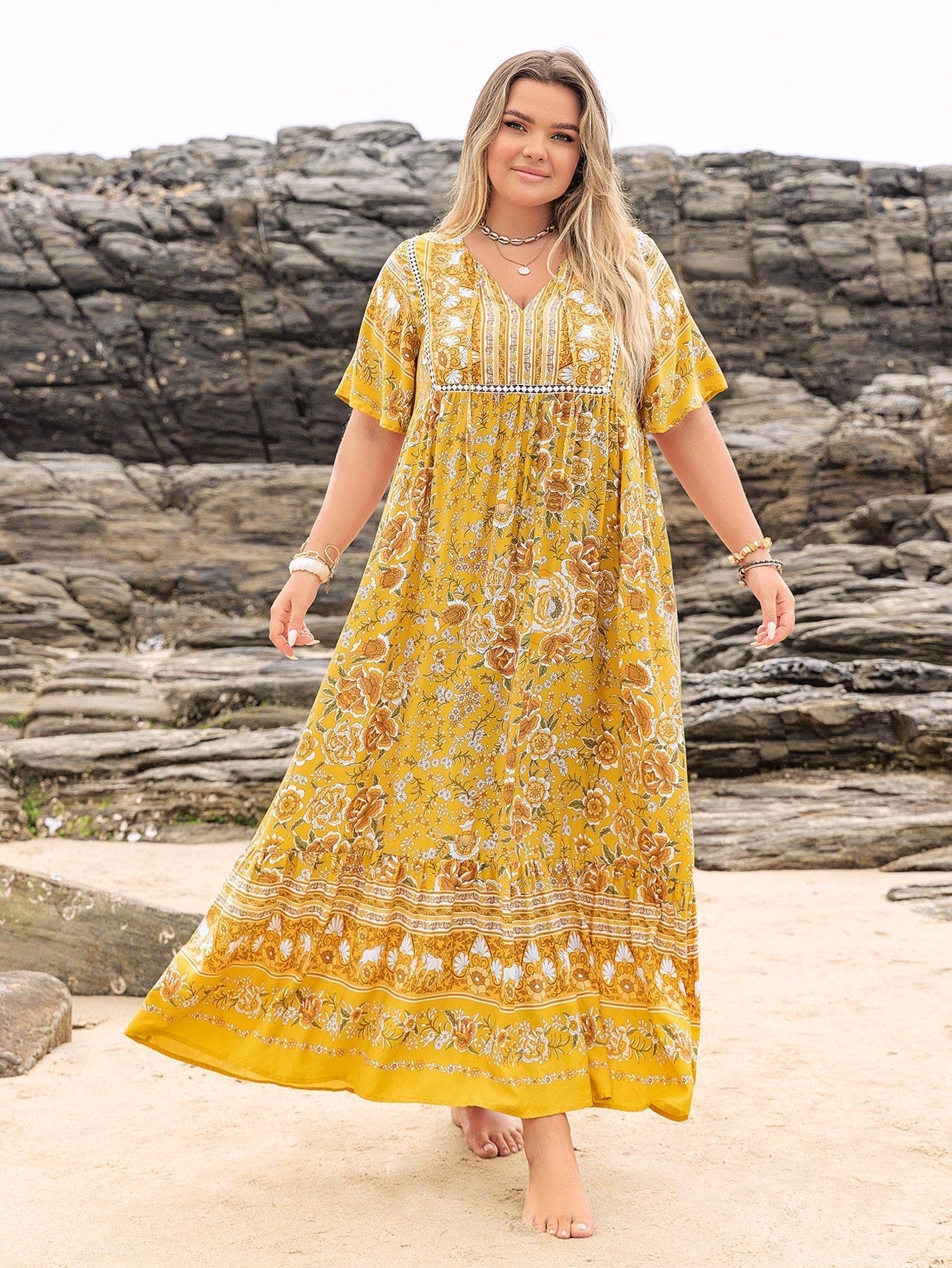 Boho Floral Maxi Dress – Effortlessly Chic for Plus Size