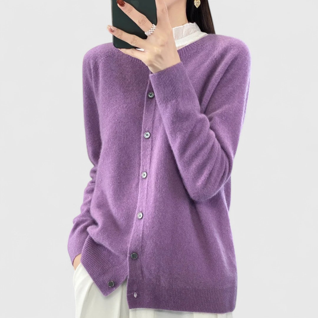 Gina - Elegant and Comfortable Women's Cardigan