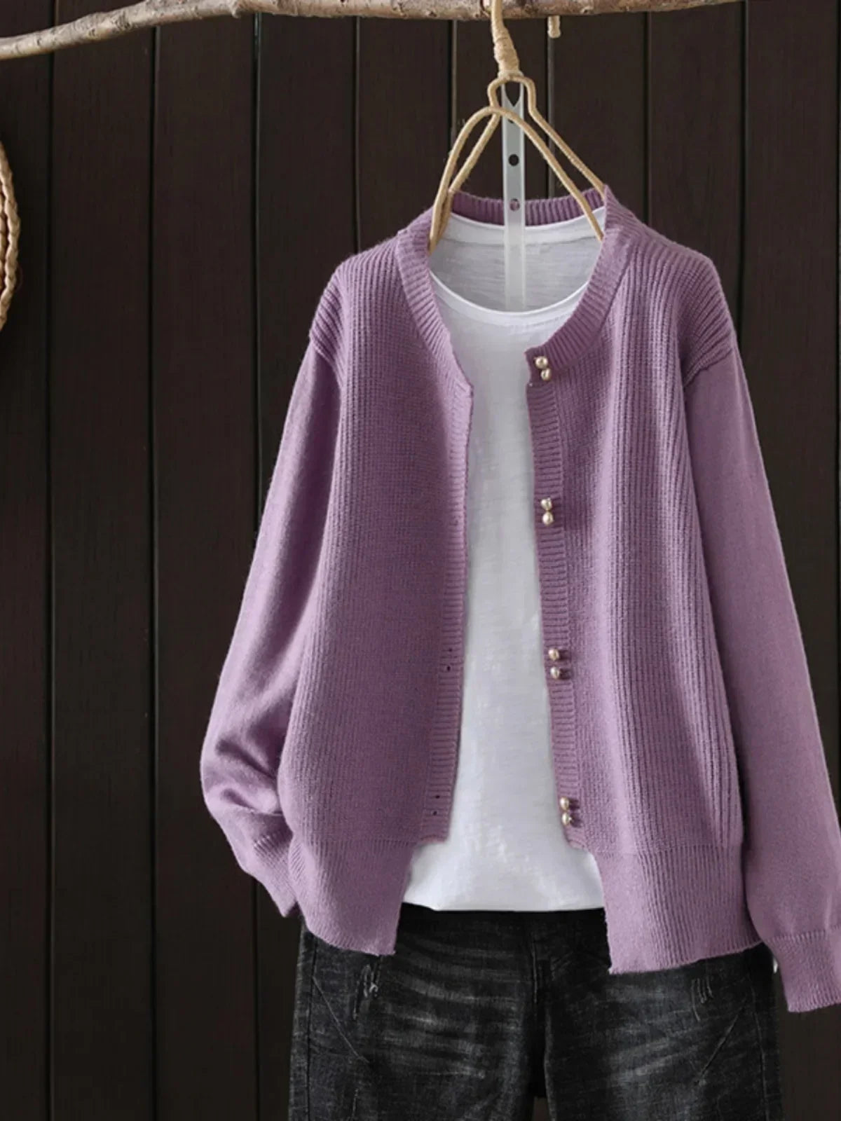 Anita – Chic Pearl Button Cardigan for Stylish Comfort