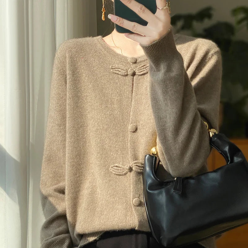 Chic Bow Cardigan - Effortless Elegance for Everyday Style