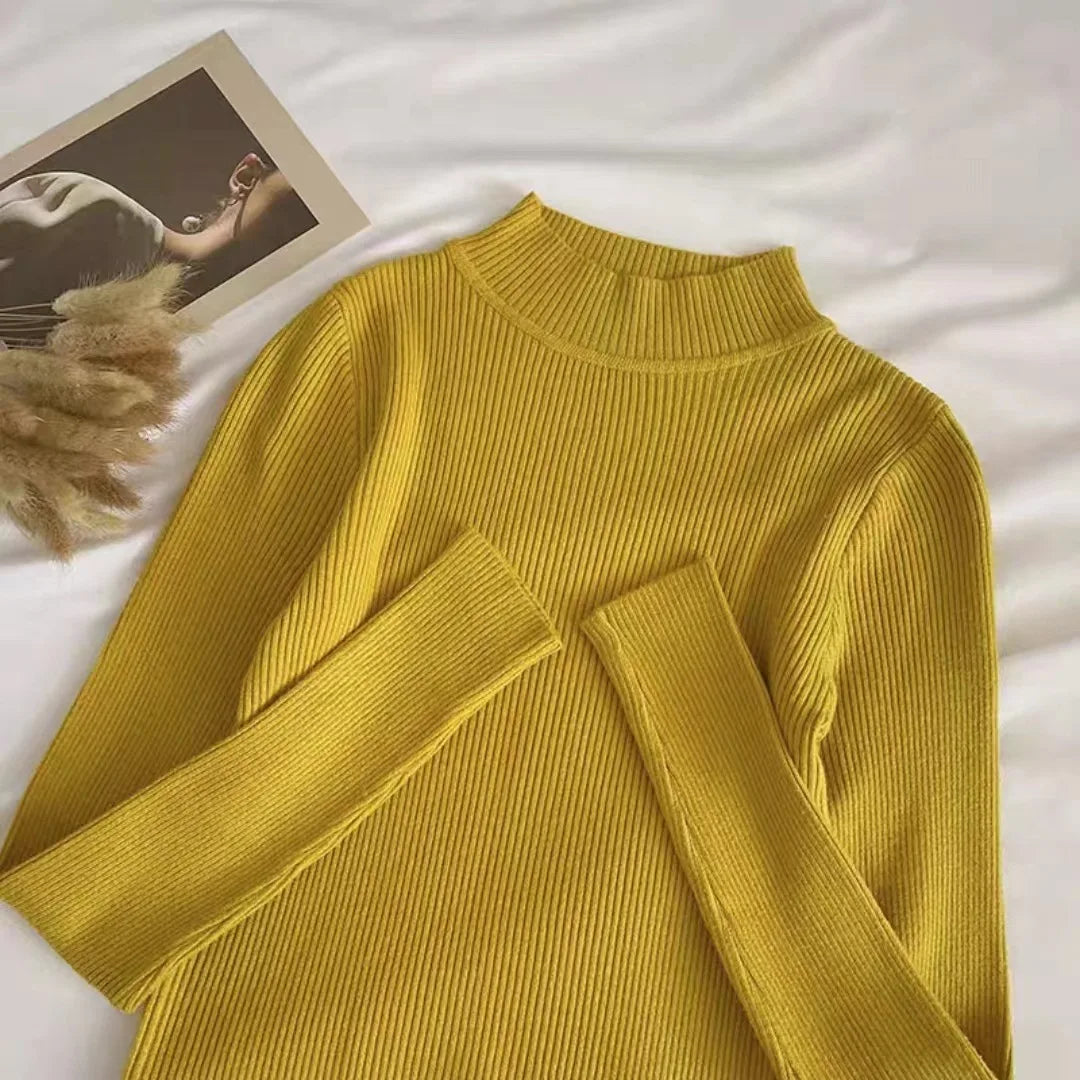 Stylish women's knit sweater for any occasion