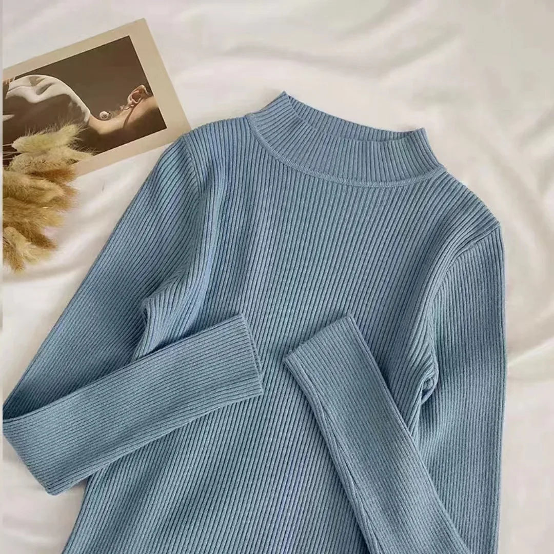 Stylish women's knit sweater for any occasion