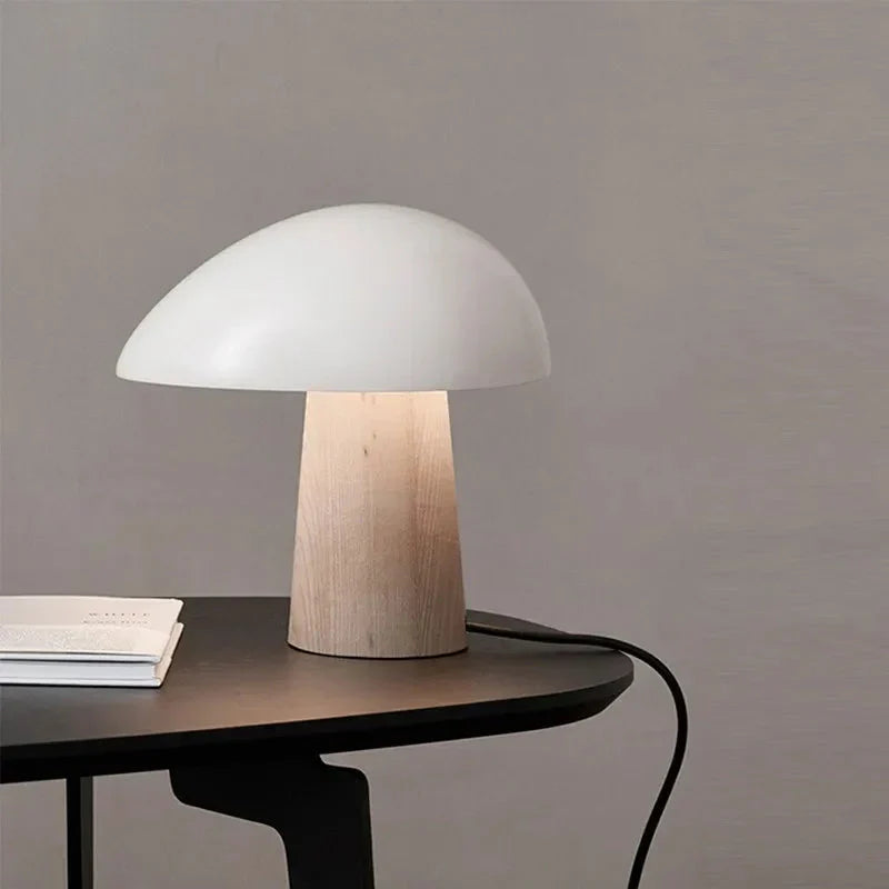 Elegant Juno Table Lamp – Stylish Lighting for Your Home
