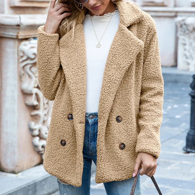 Short Teddy Jacket for a stylish and soft look - Brown