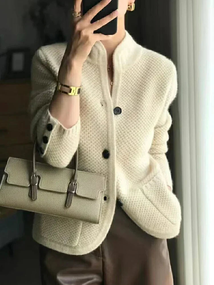 Ashley Body Warmer | Trendy and Warm, Perfect for Cooler Days