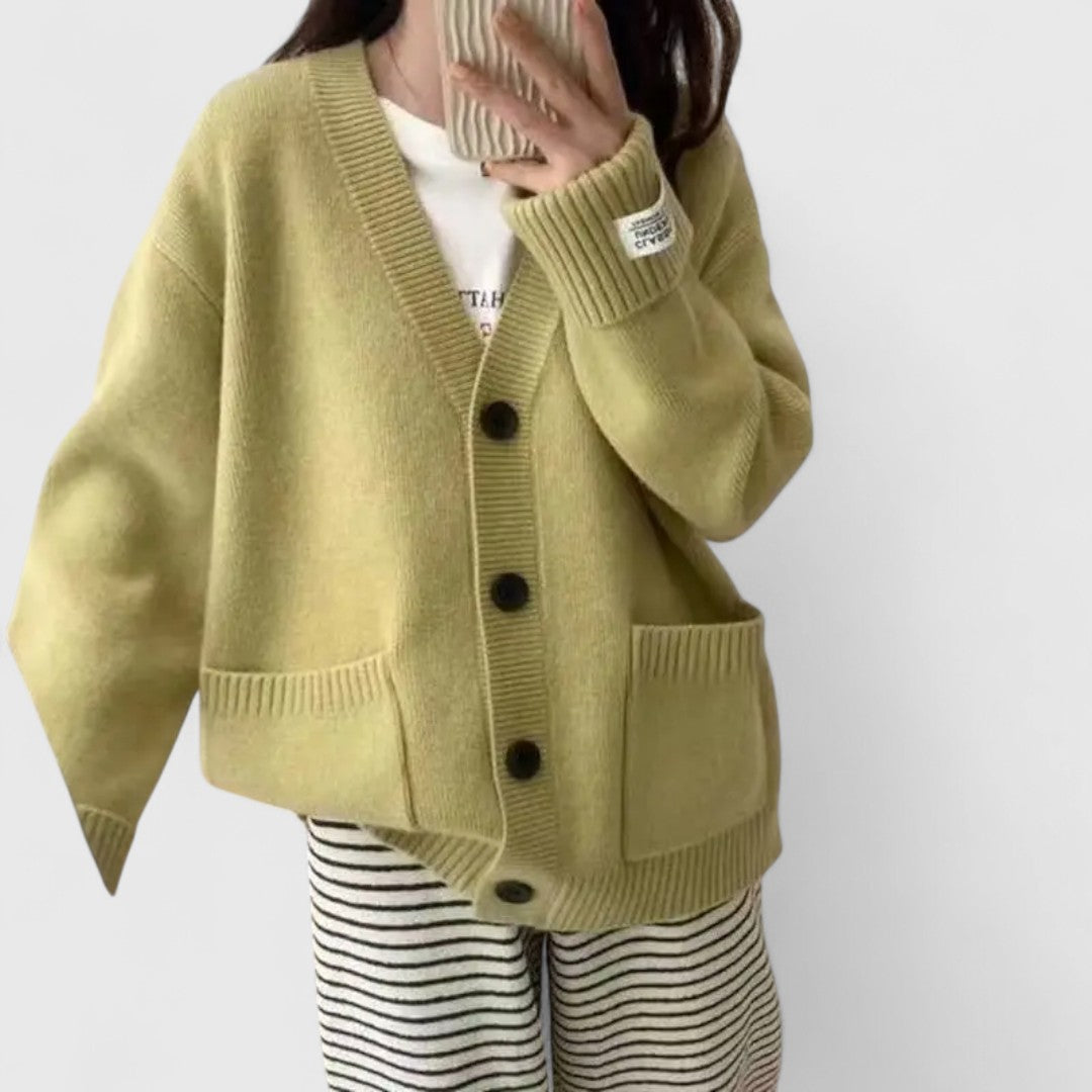 Elena - Cozy Oversized Knit Cardigan for a Comfortable Warm Feeling