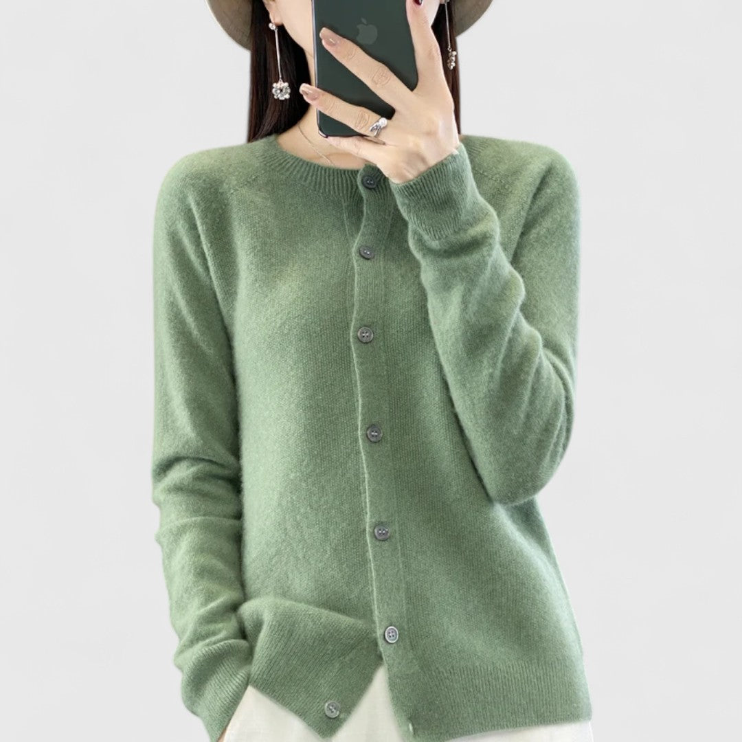 Gina - Elegant and Comfortable Women's Cardigan