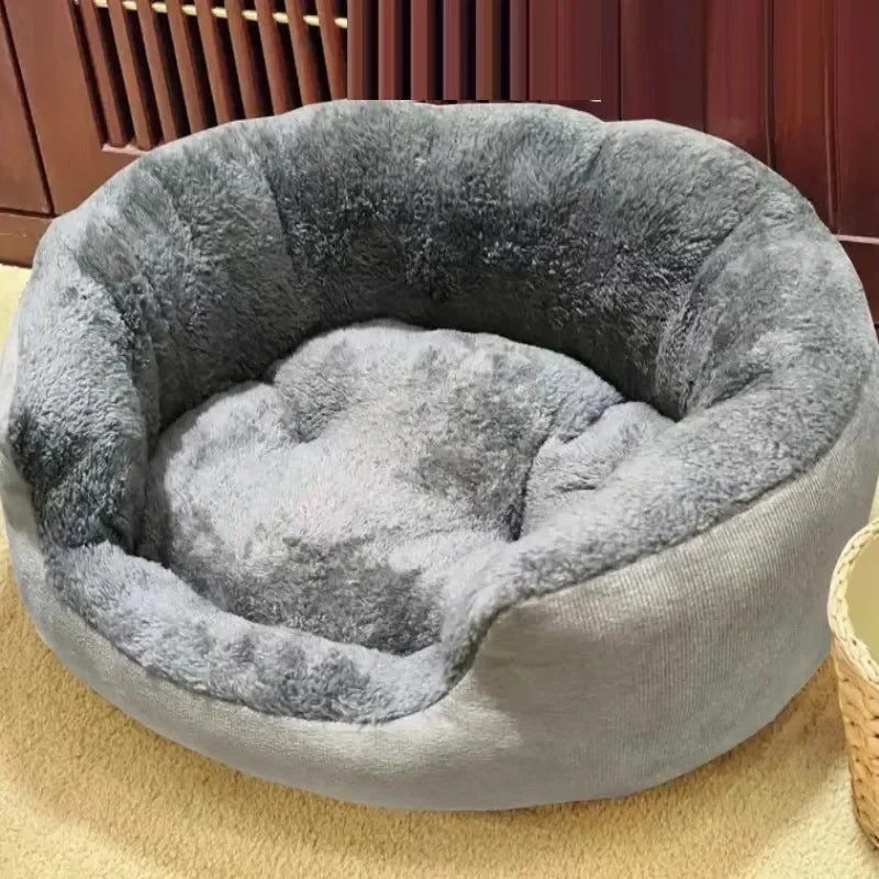 Comfortable Warm Dog and Cat Bed