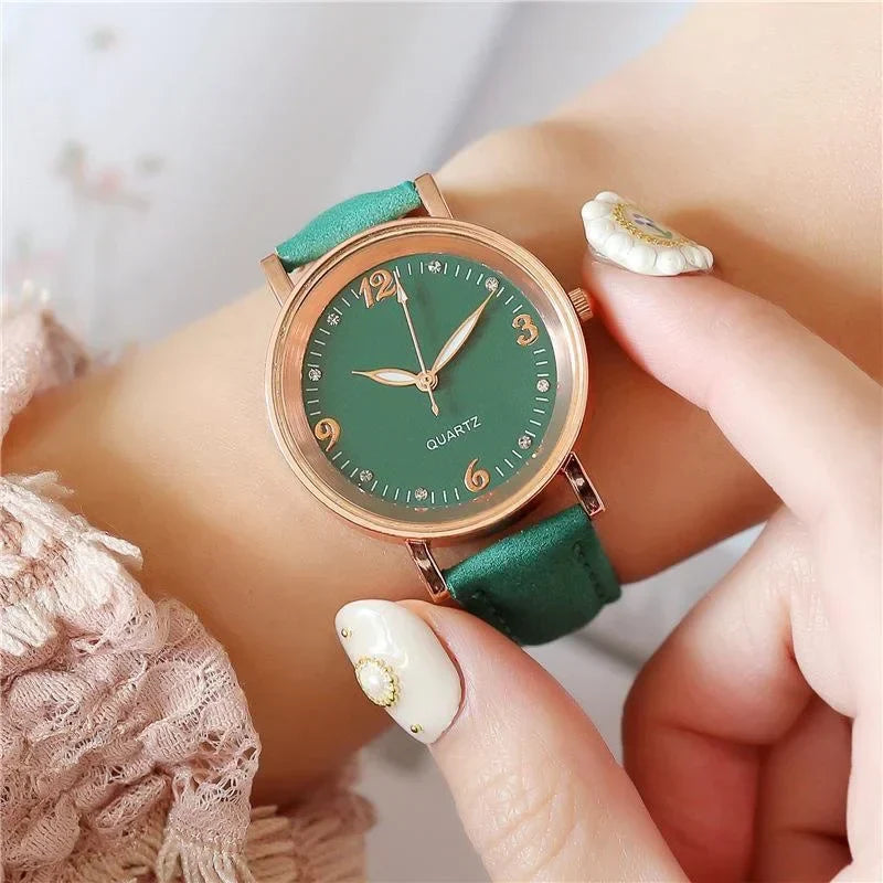 Elegant watch with a stylish leather strap