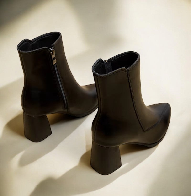 Women's Stylish Chunky Heel Boots with Pointed Toe and Waterproof Platform