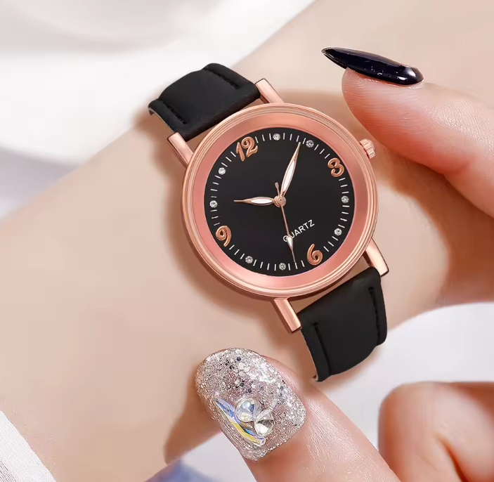 Elegant watch with a stylish leather strap