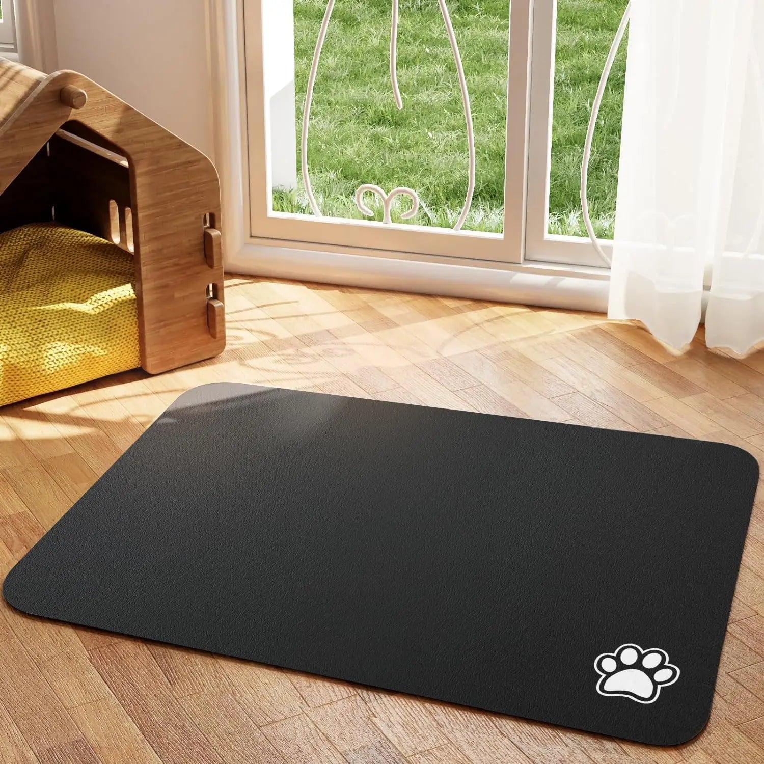 Fast and Easy to Clean Placemat for Dogs and Cats