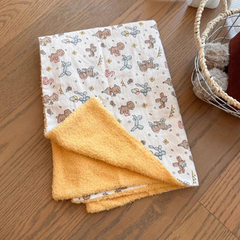 WarmPaw Luxe Pet Bed for Ultimate Seasonal Comfort