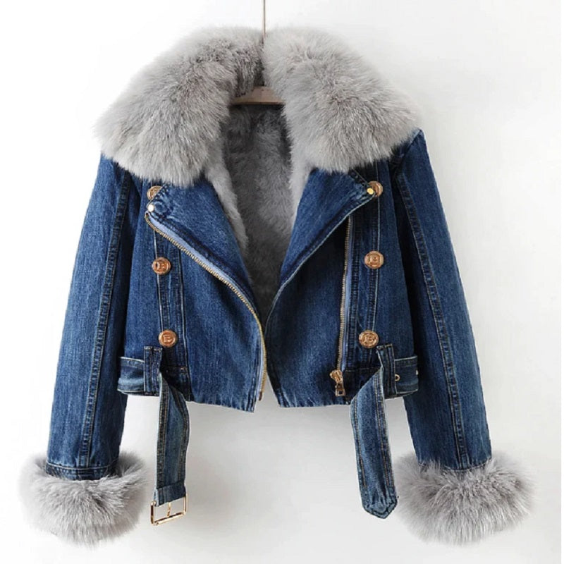 Biological Denim Jacket with Luxe Fur Collar for Women - Stylish Regular Fit - Belle Couture - Essential Sustainable Choice