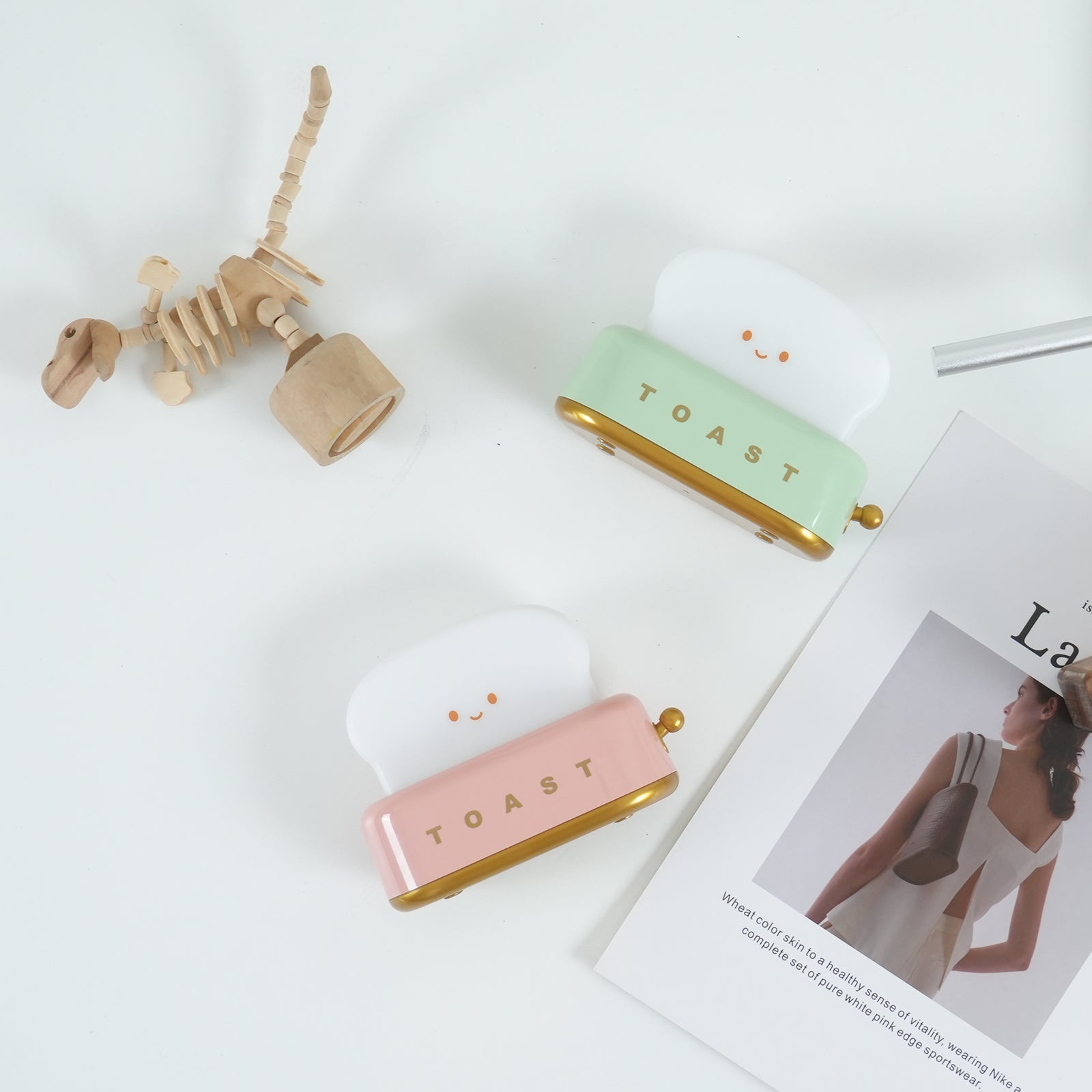 Modern Toaster Design Table Lamp with Built-in Battery