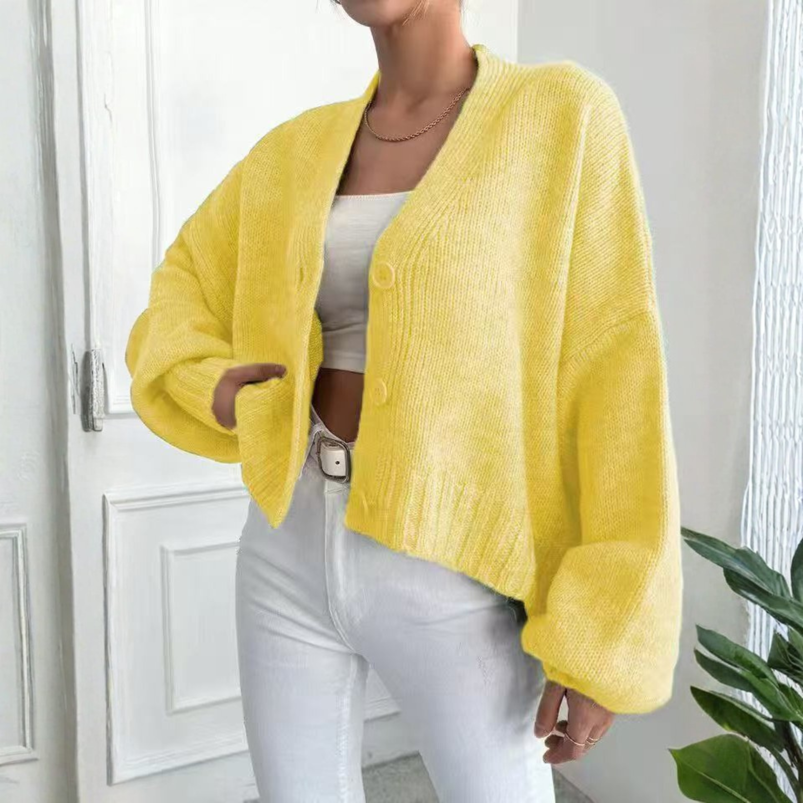 Effortless Casual Cropped Cardigan with Lantern Sleeves