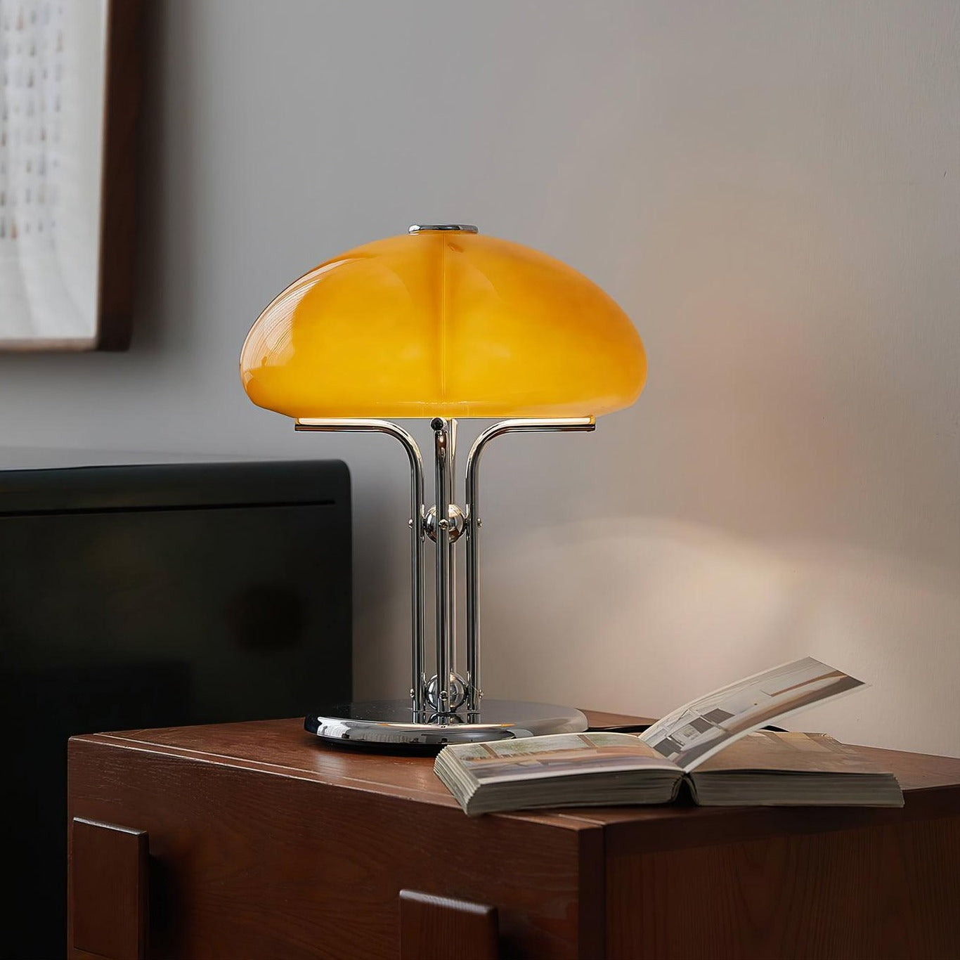 Modern Mushroom Bauhaus Table Lamp for Stylish Interior Design