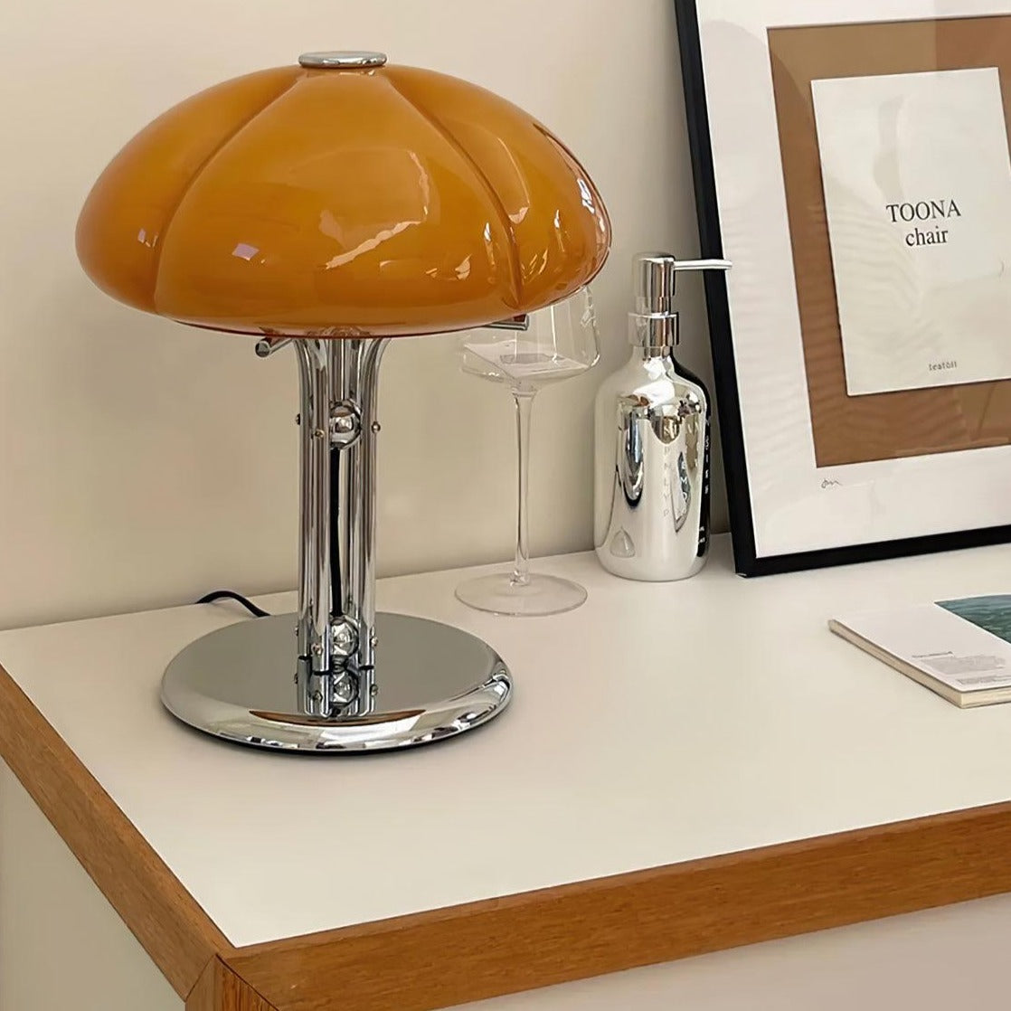 Modern Mushroom Bauhaus Table Lamp for Stylish Interior Design