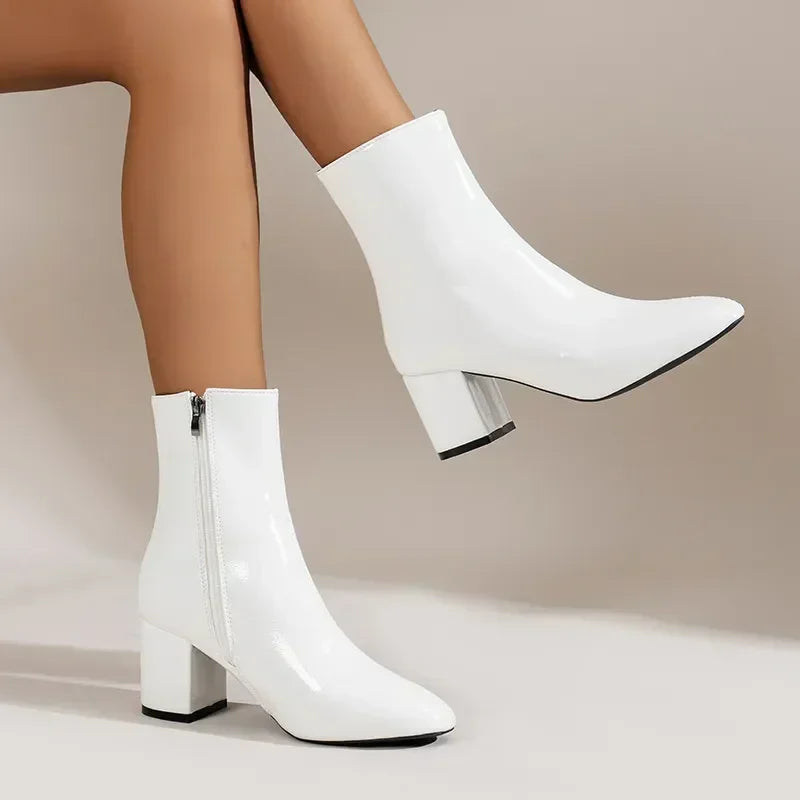 Chic Pointed-Toe Women's Ankle Boots with Side Zipper, Stretch-Fit & Mid Heel