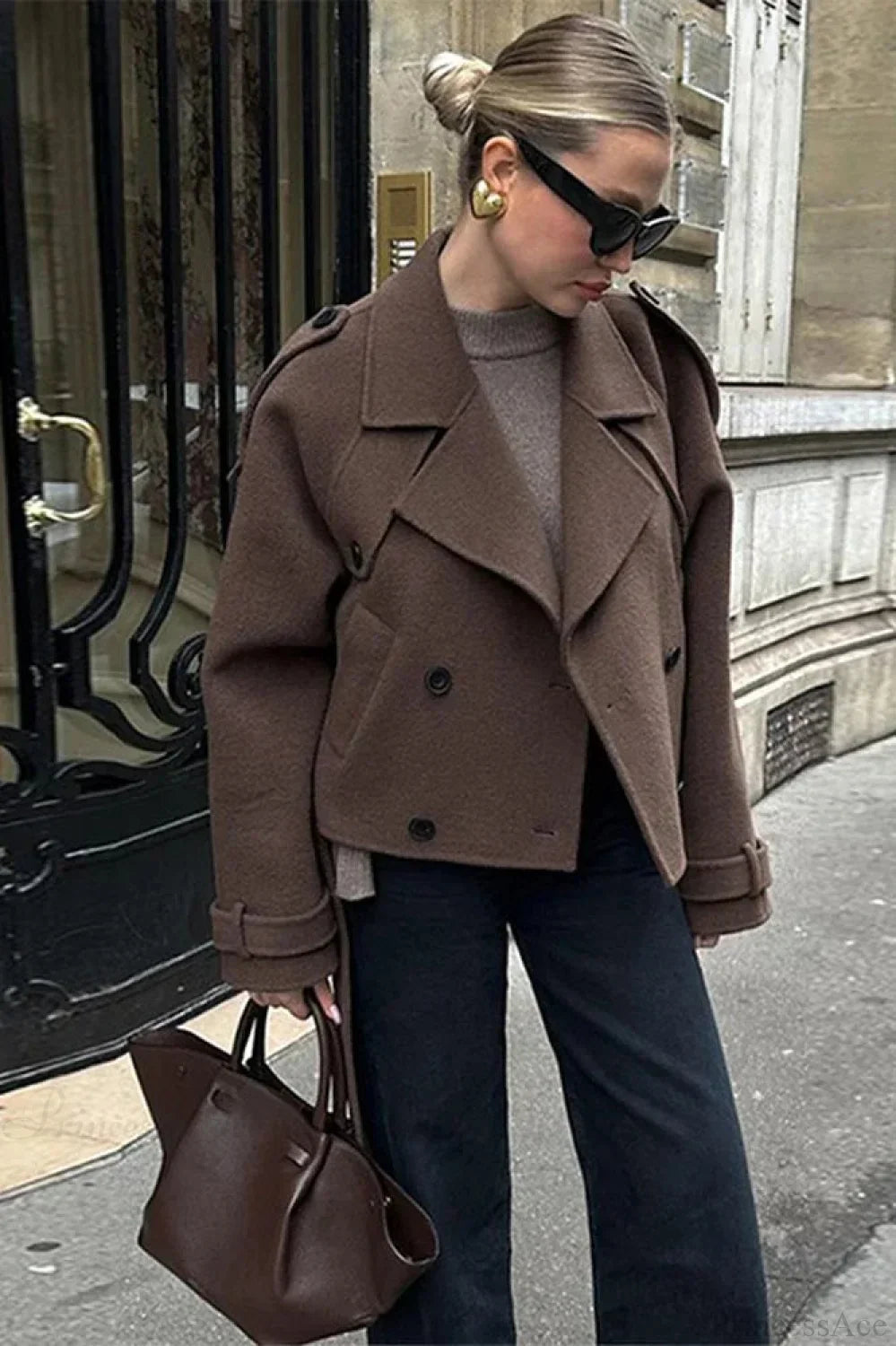 Elegant Black Oversized Reversible Puffer Jacket with Double Button Closure