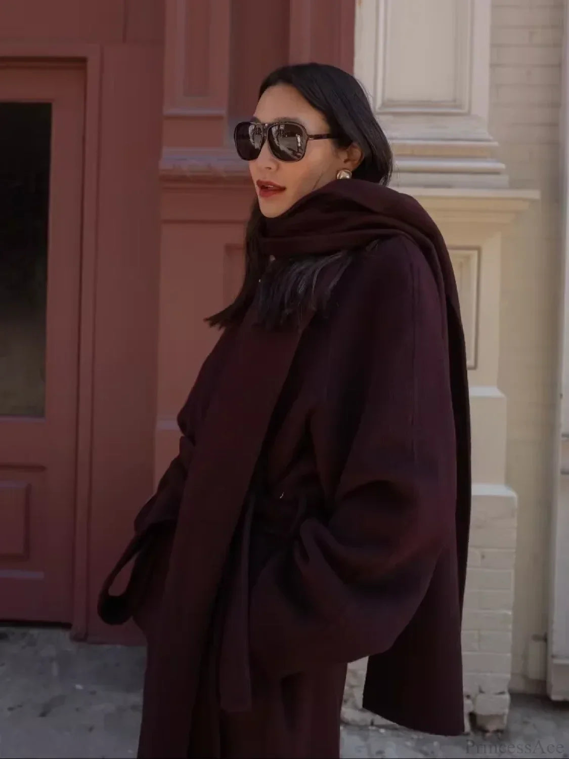 Elegant jacket with soft, plush material and rabbit fur collar