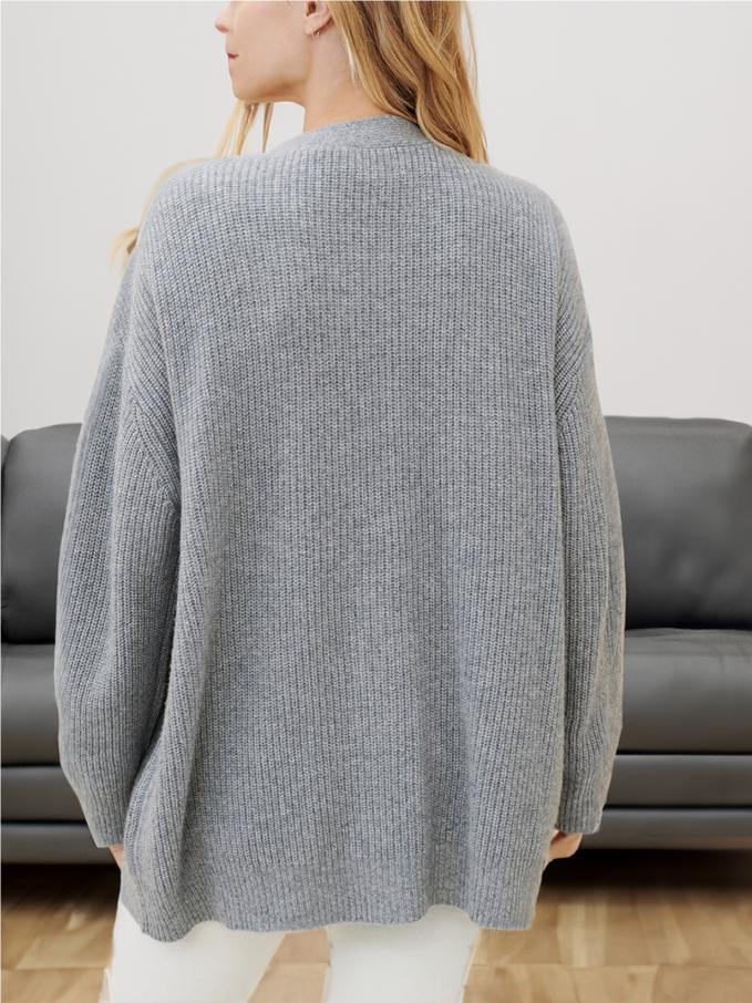 Chic Cocoon Cardigan – Effortless Cozy Elegance