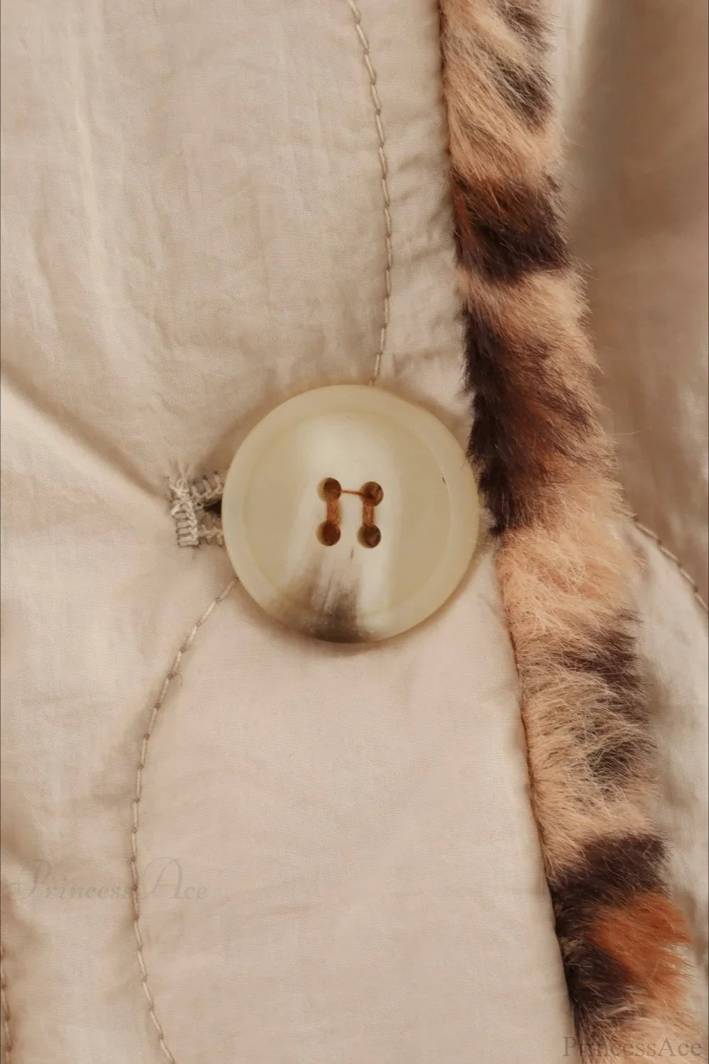 Luxe Reversible Leopard Cotton Coat with Elegant Turn-Down Collar