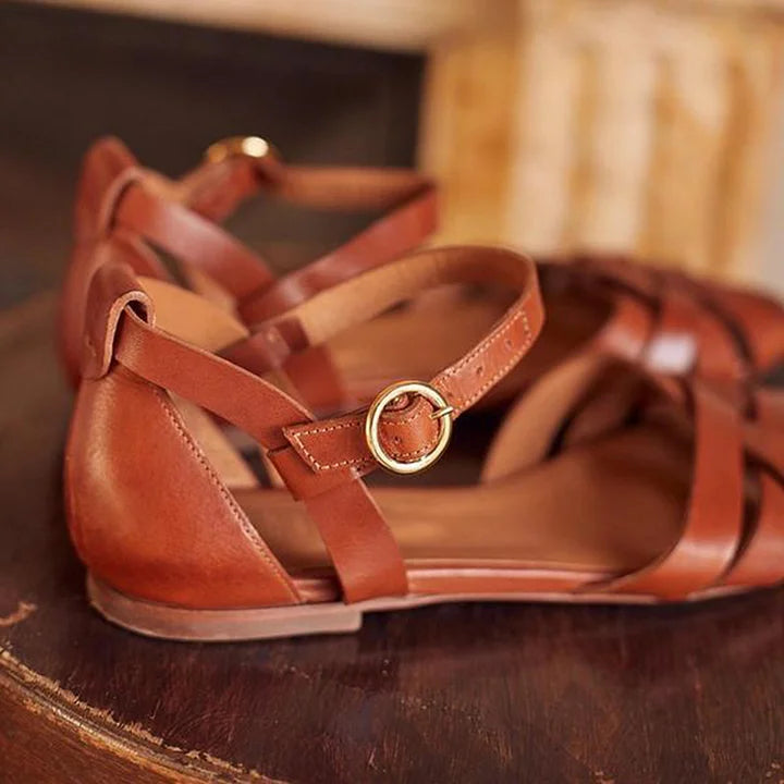 Chic Strappy Flat Sandals