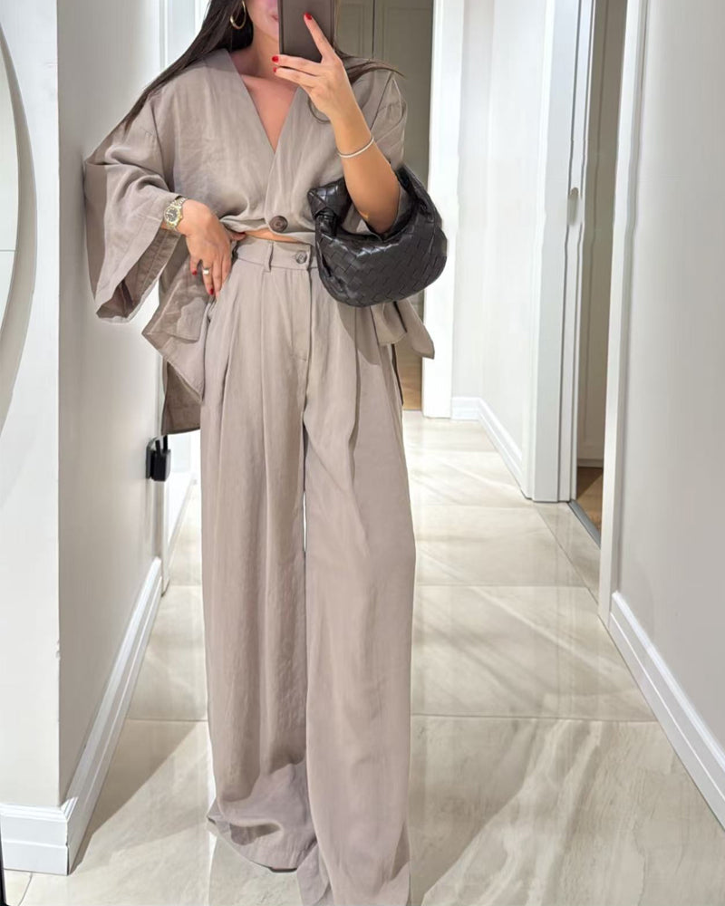 Comfortable Two-Piece Relaxed V-Neck Set