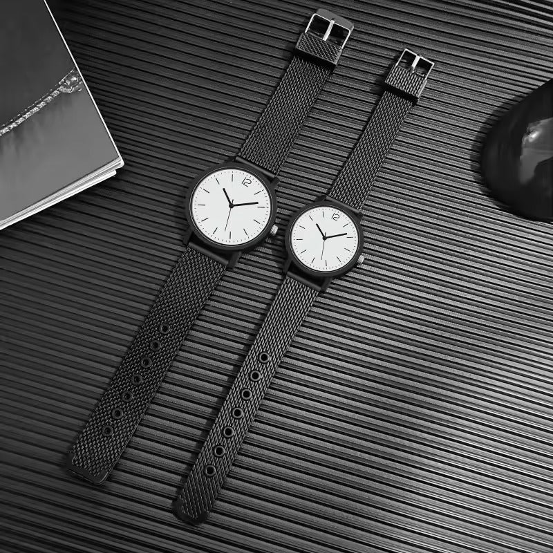 Sleek Black-Toned Quartz Watch Perfect for Couples