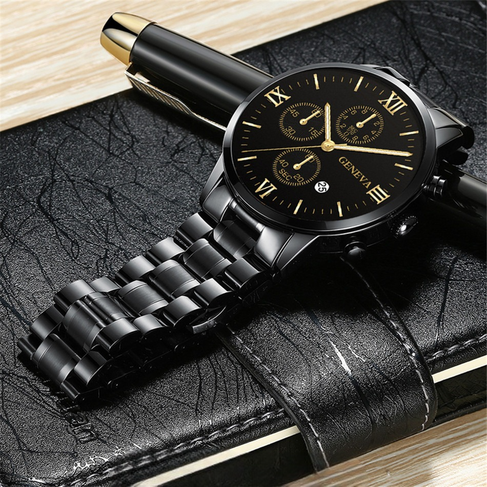 Elegant fine-knit watch with a sophisticated style for a casual look