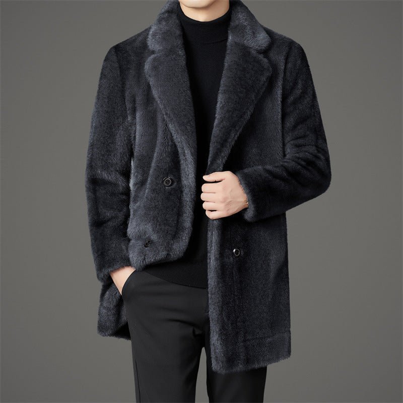 Ewald – Elegant and versatile mink fur coat for stylish looks