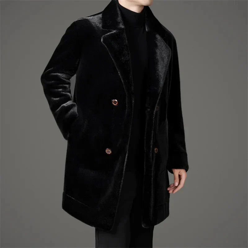 Ewald – Elegant and versatile mink fur coat for stylish looks