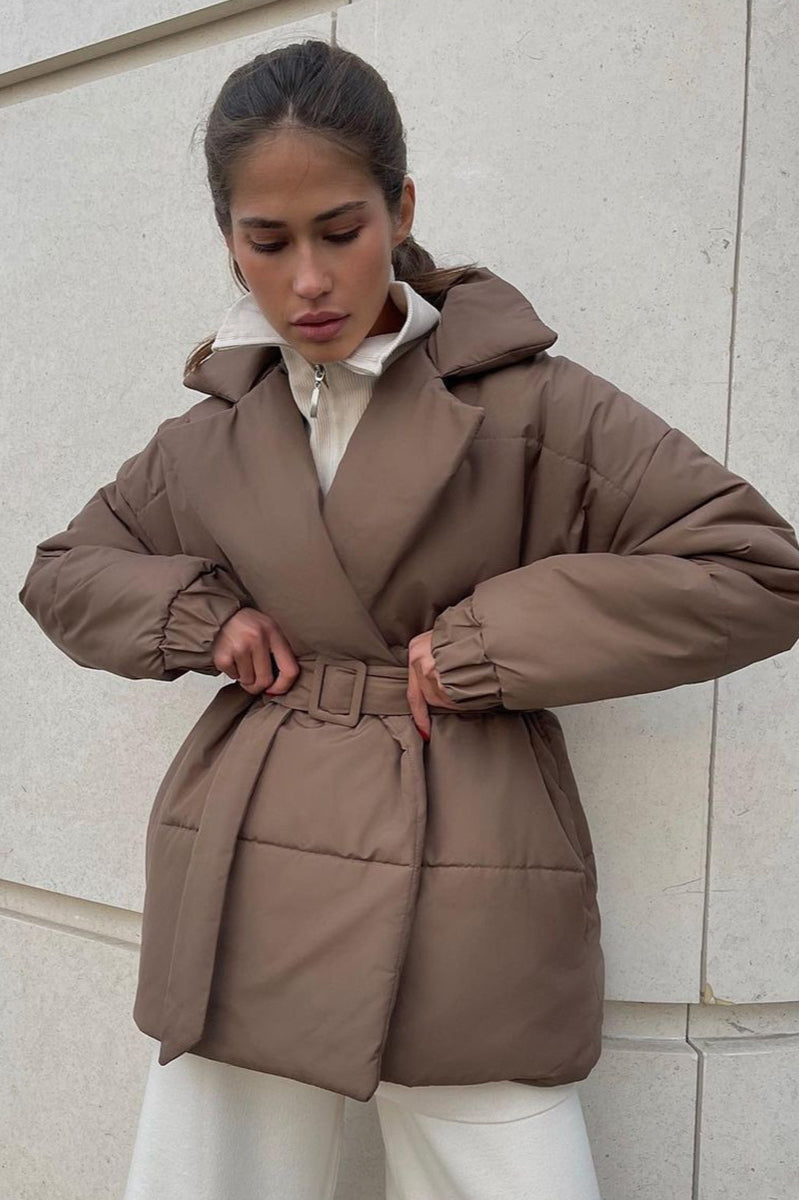 Winter cardigan dress with a slim fit and belt