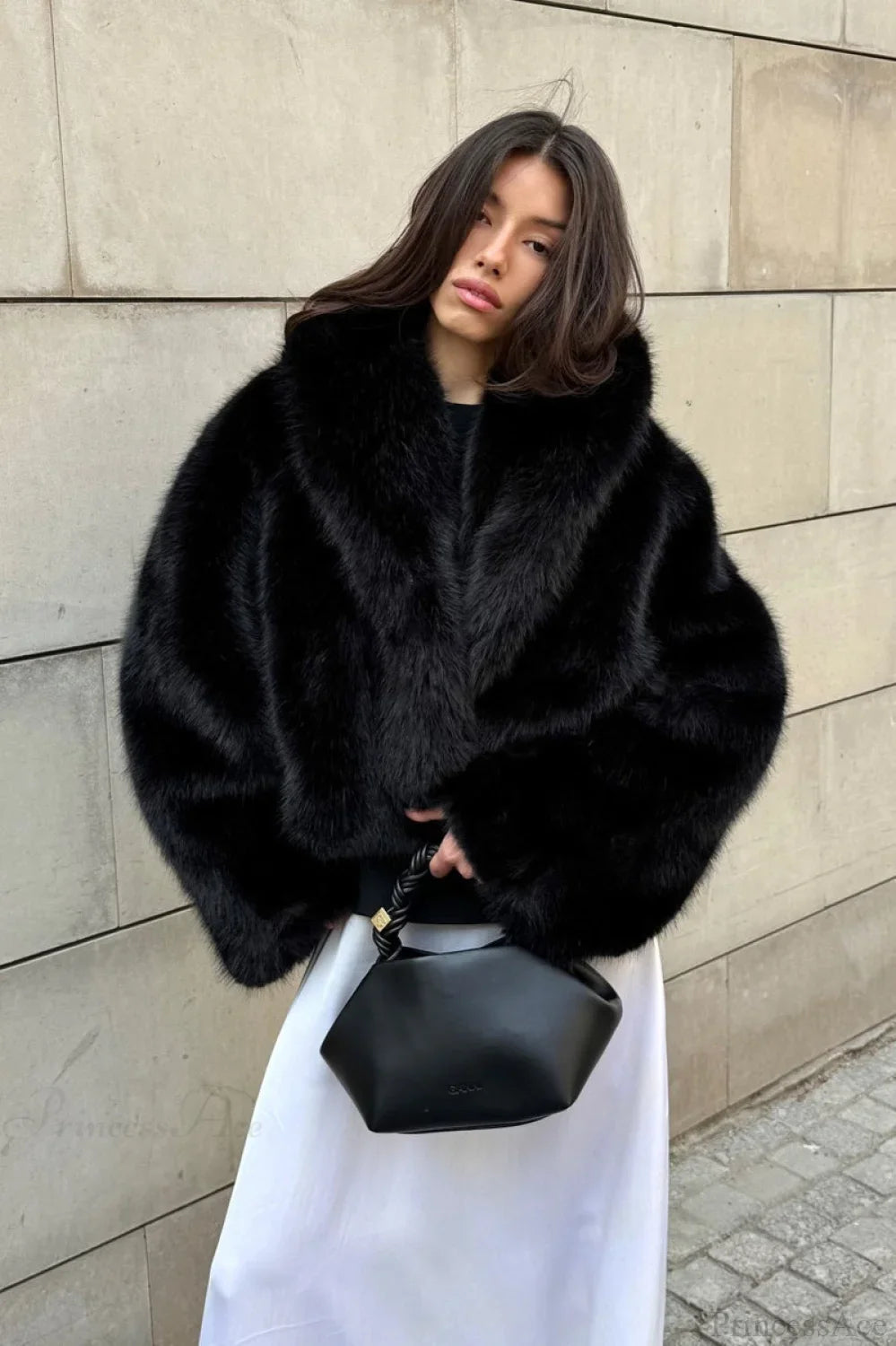 Warm Long Coat with Faux Fur Collar