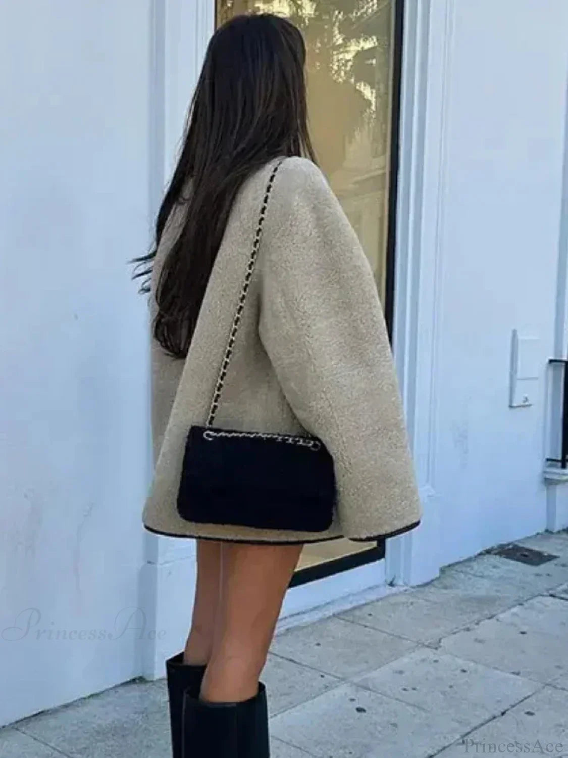 Women's Retro Plus Size Wool Coat with Wide O-Neck