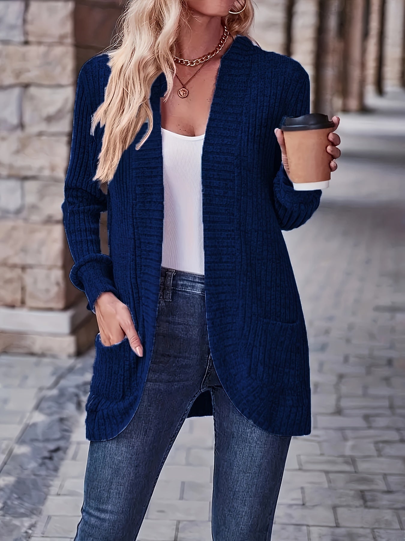 Valmai - Elegant Cardigan for a Sophisticated Look