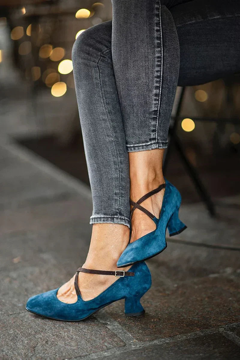 Chic Strappy Mid-Heels for Everyday Elegance