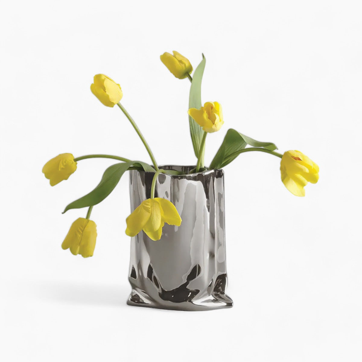 Elegant Pleated Flower Vase | Perfect Contemporary Decor for All Your Rooms