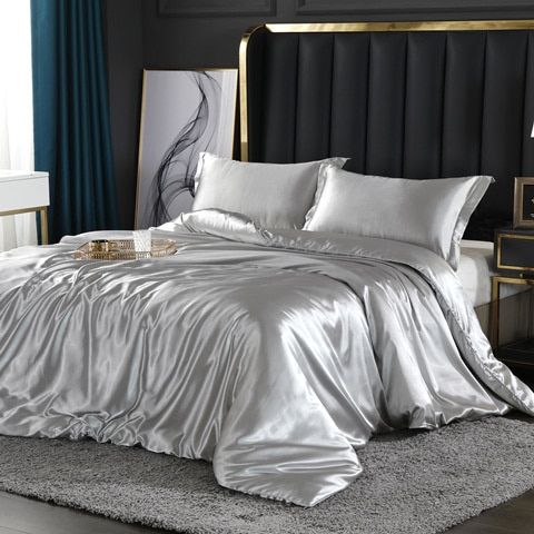 Elegant 4-piece Silk Satin Bedding Set including Duvet Cover, Fitted Sheet, and Pillowcases for ultimate comfort