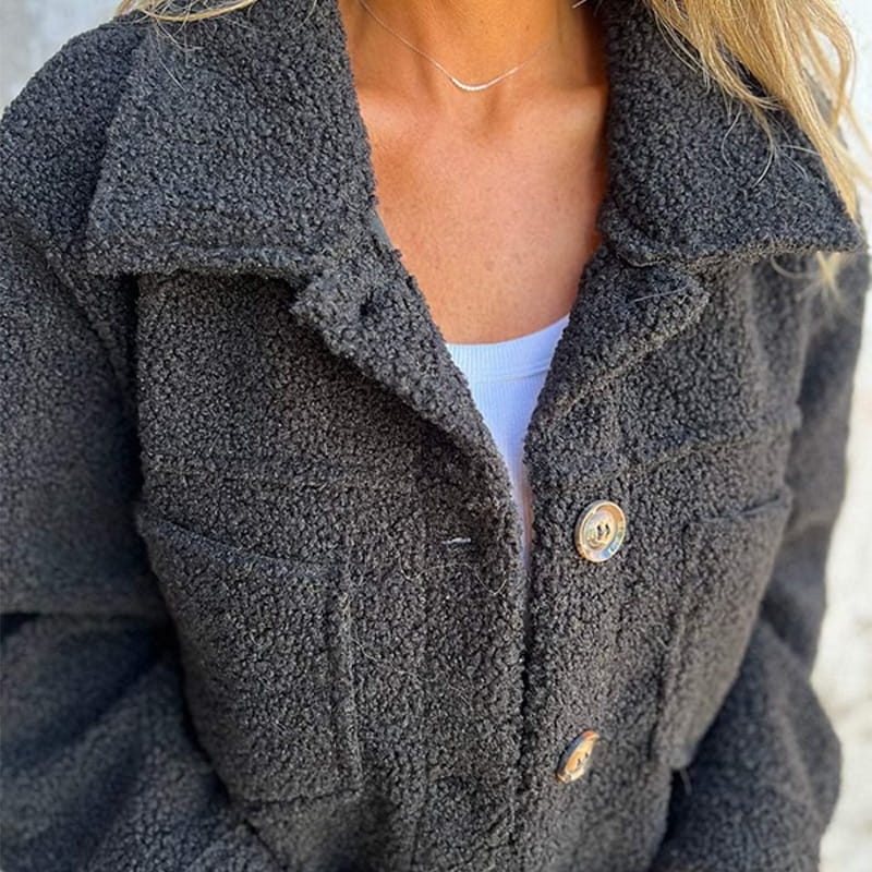 Mila Elegant Autumn Coat for a Stylish Look