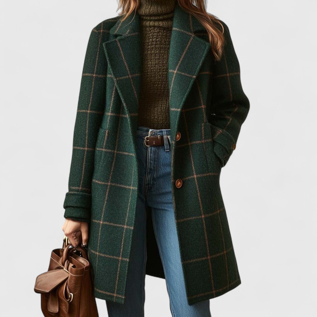 Fiona – Timeless Checkered Coat