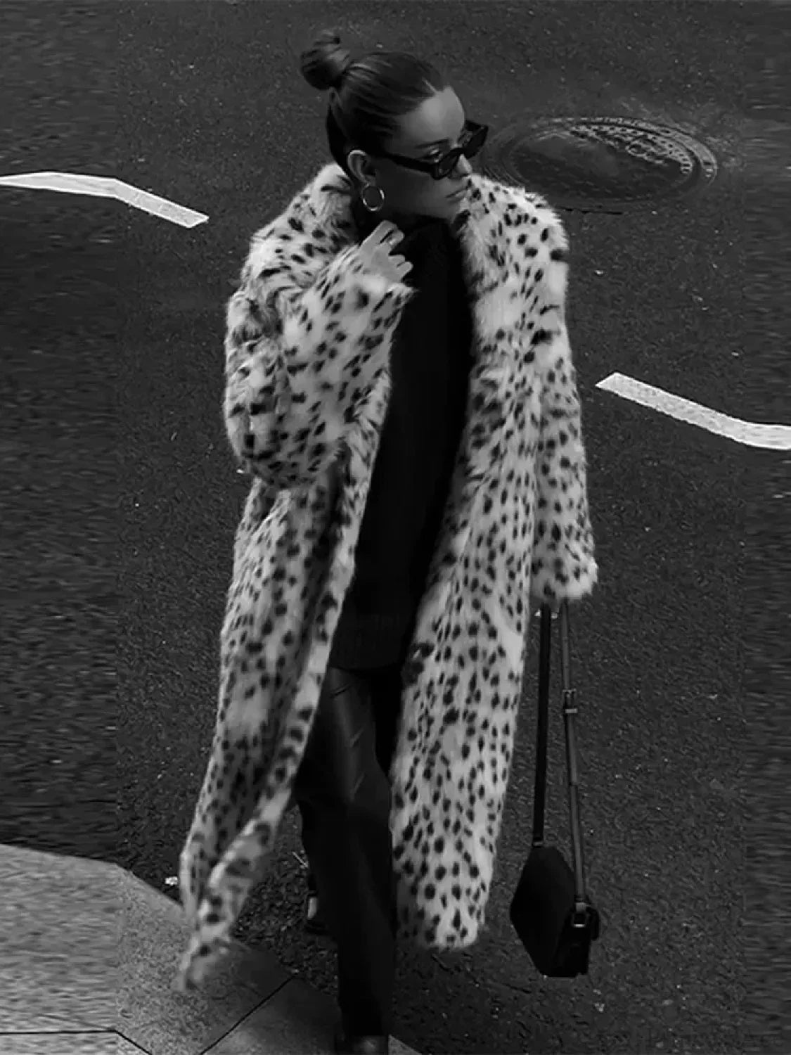 Elegant Gray Wool Coat with Lacing and Stand Collar