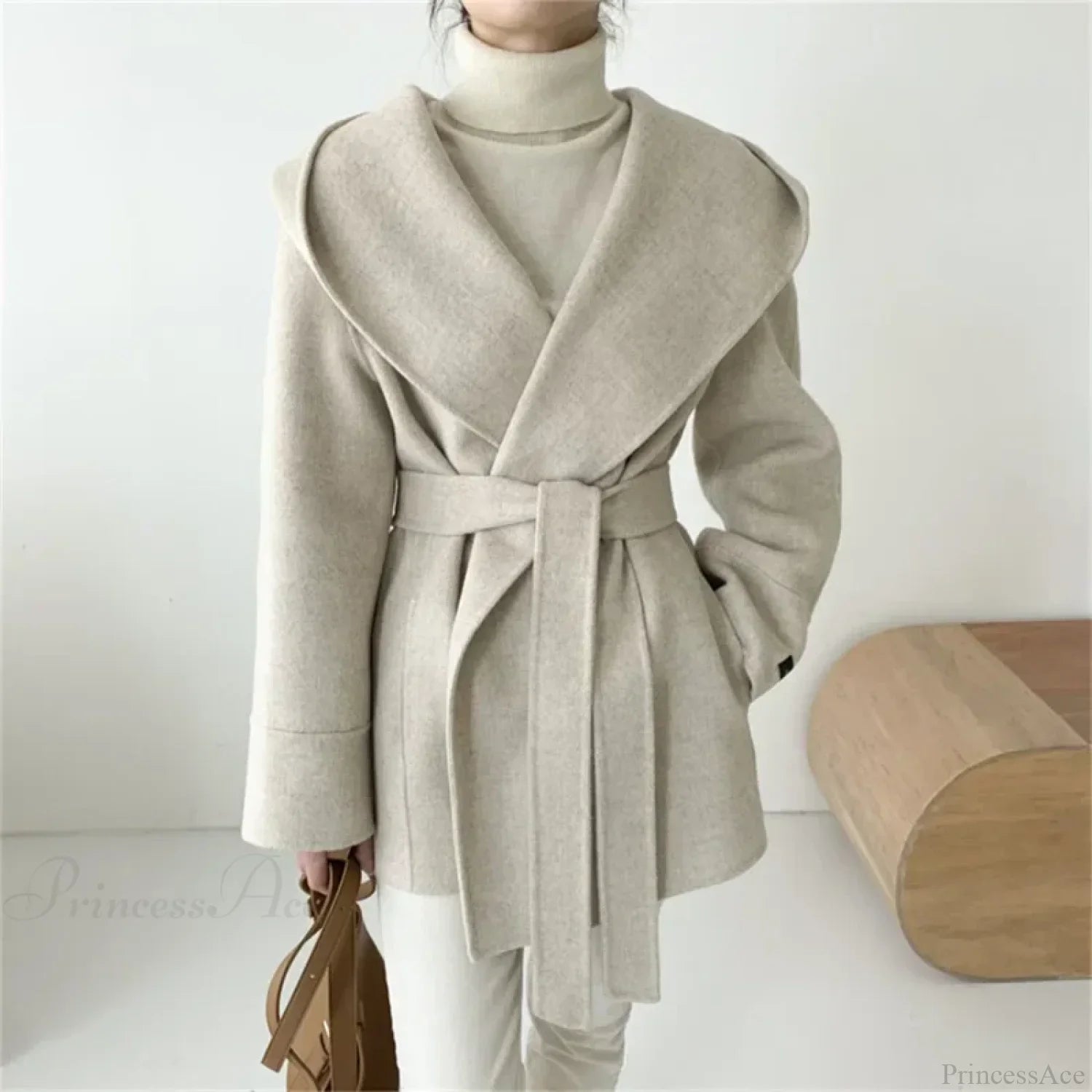 Wool Hooded Coat with Drawstrings for an Elegant and Warm Style