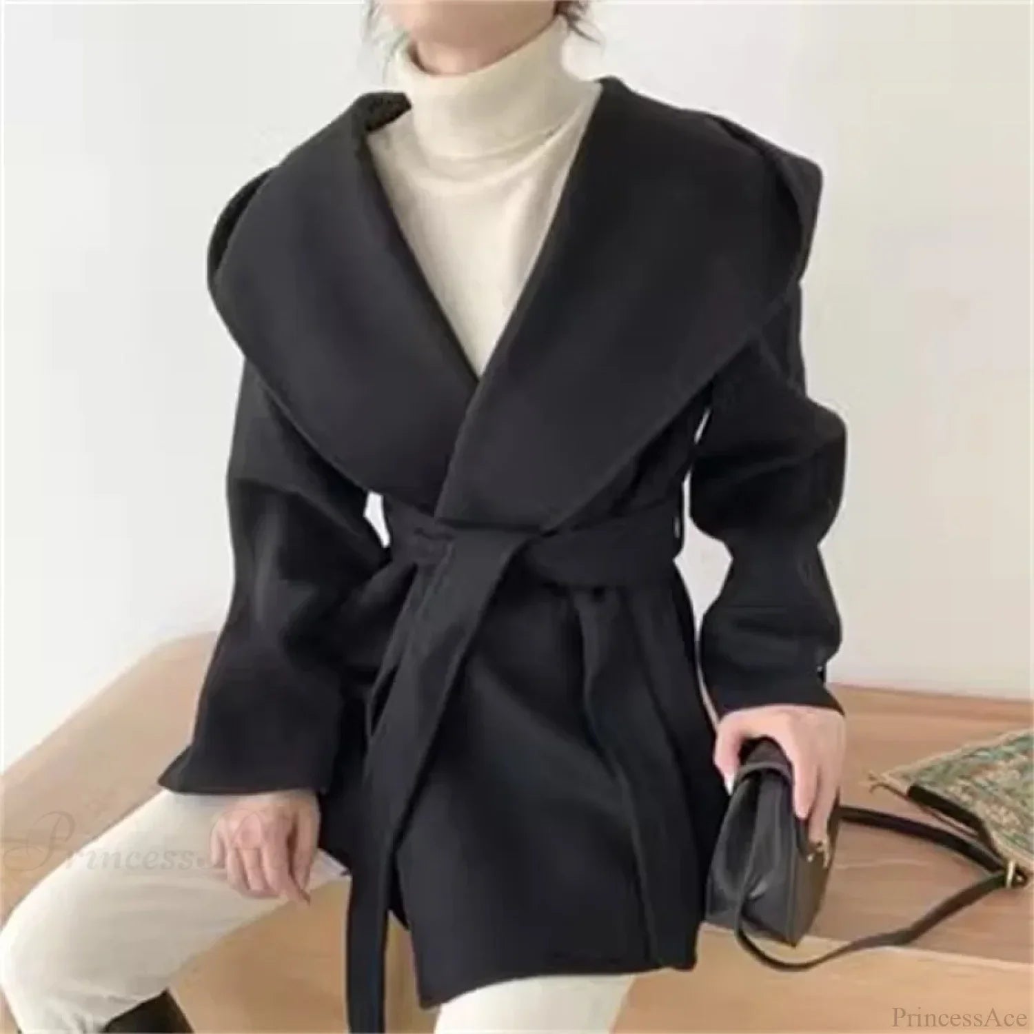 Wool Hooded Coat with Drawstrings for an Elegant and Warm Style
