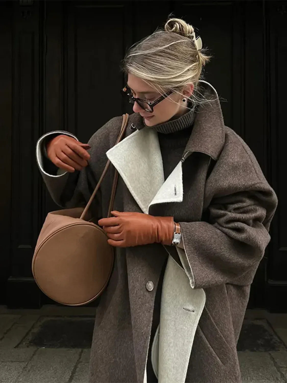 Casual Turn-Down Overcoat with Stylish Plaid Pattern