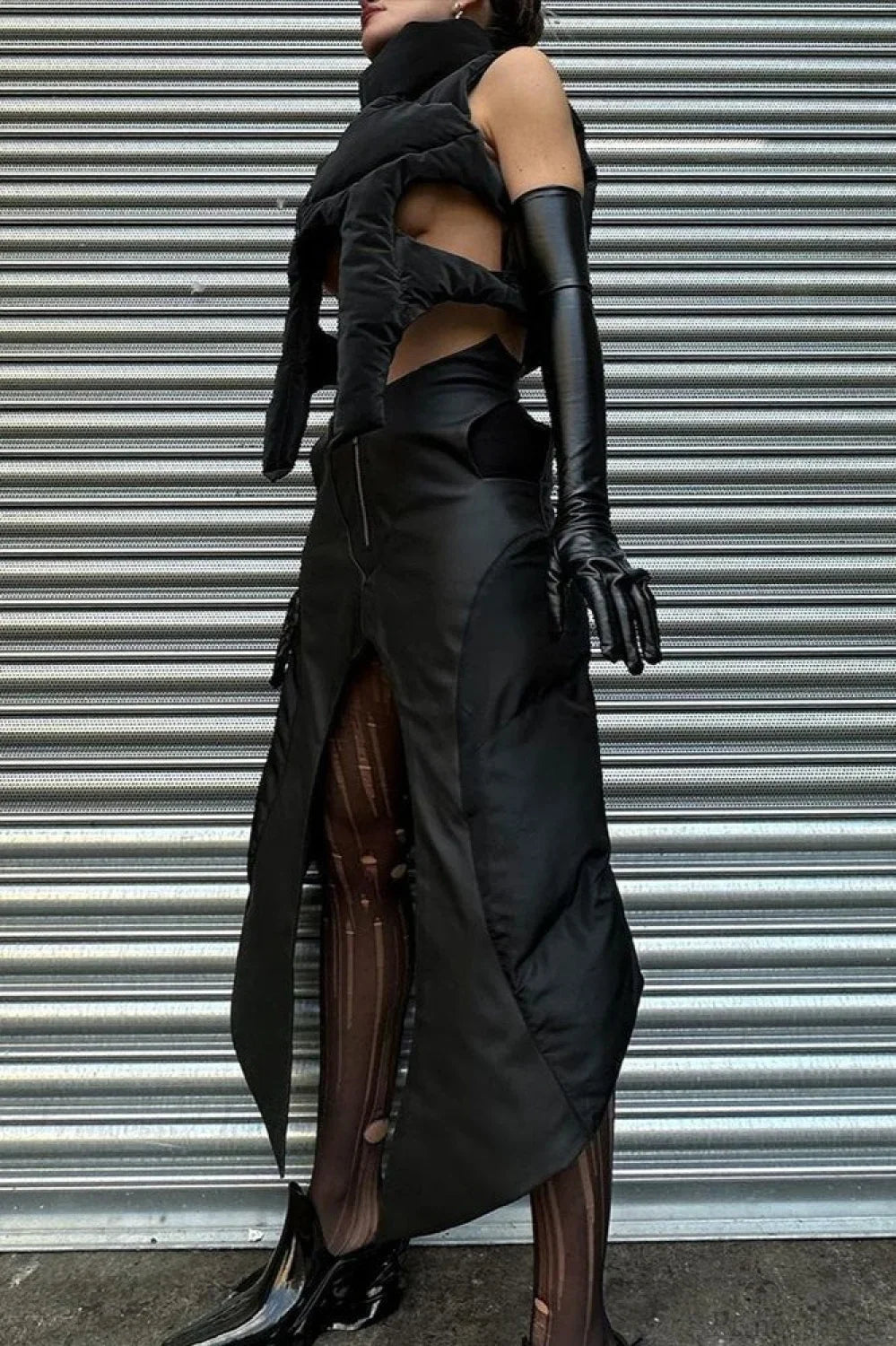 Padded punk collar stand-up zip jacket for a bold style